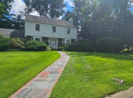 10 Meadow Woods Road 大颈 Great Neck, NY