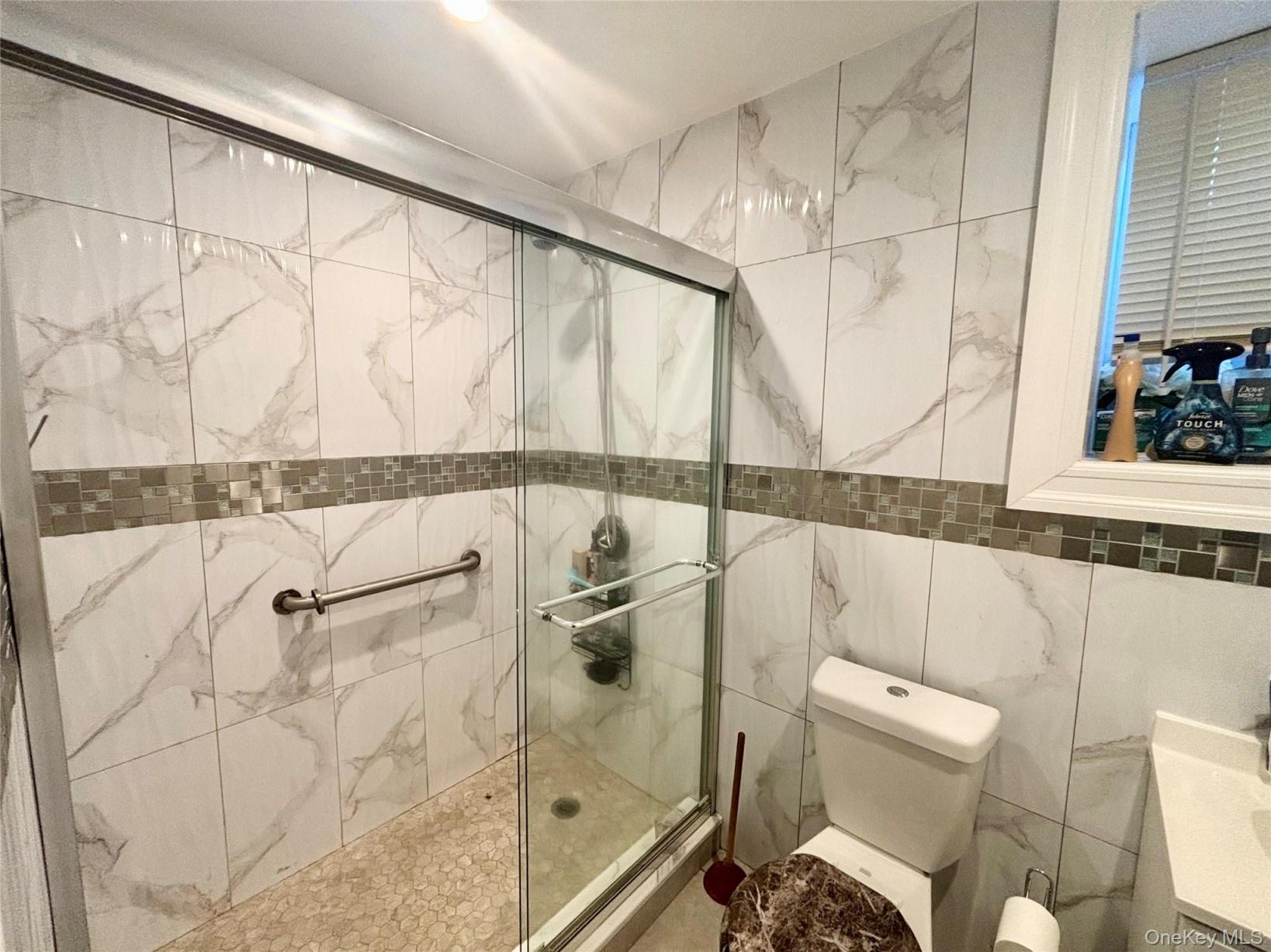 #13 photo, 253-02 Memphis Avenue, Куинс ‖ Rosedale , NY 11422