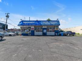 708 Burnside Avenue 长岛 Inwood, NY