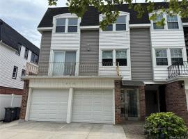 215-40 23rd Road #2F 贝塞 Bayside, NY