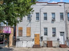 1129 E Tremont Avenue 房源照片 1