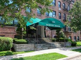 120 Horton Highway #c2 长岛 Mineola, NY