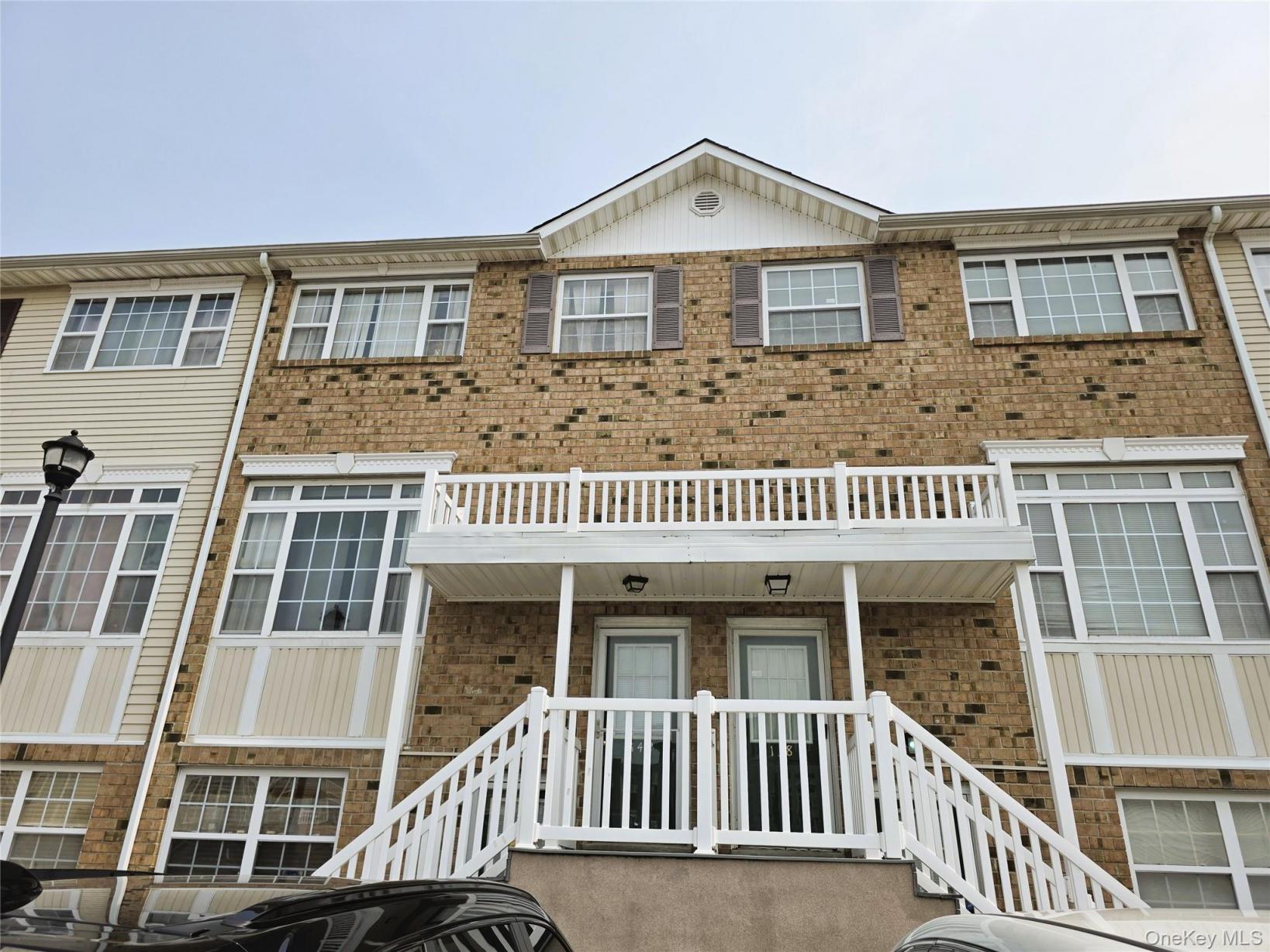 #1 photo, 142 Mermaid Lane, Bronx , NY 10473