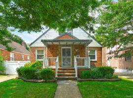 5832 219th Street 贝塞 Bayside, NY