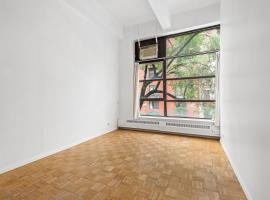 350 E 62ND Street #2T 房源照片 1