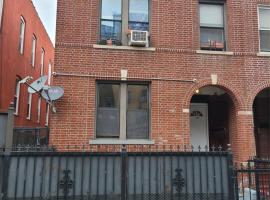 1309 Seneca Avenue 房源照片 1