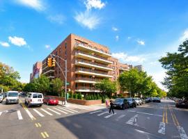 13710 Franklin Avenue #307 房源照片 1
