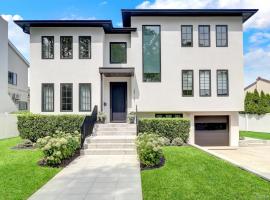 251-51 52nd Avenue 小颈 Little Neck, NY