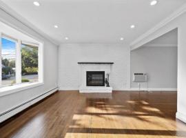 228 Oakwood Road 亨廷顿站 Huntington Station, NY