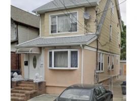 91-15 82nd Street #2nd FL 木港 Woodhaven, NY