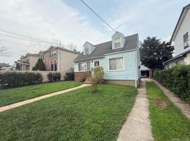 13619 220th Place 皇后区 Springfield Gardens, NY