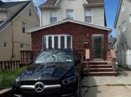 11326 202nd Street 皇后区 Saint Albans, NY