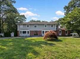 1 Whispering Court Dix小山 Dix Hills, NY