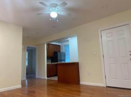 44-11 Ketcham Street #2Fl. 艾姆赫斯特 Elmhurst, NY