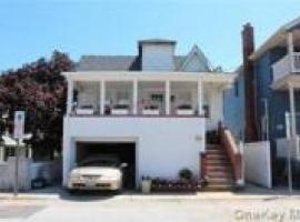 24 Oswego Avenue #Upper 大西洋海滩 East Atlantic Beach, NY
