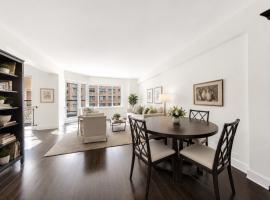 36 SUTTON Place S #11B 房源照片 1