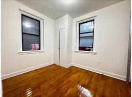 35-33 64TH Street #1I 木边 Woodside, NY