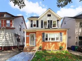 3415 208th Street 贝塞 Bayside, NY