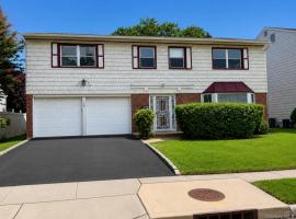 19 Valley Greens Drive 长岛 Valley Stream, NY