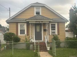76 Robinwood Avenue 长岛 Hempstead, NY