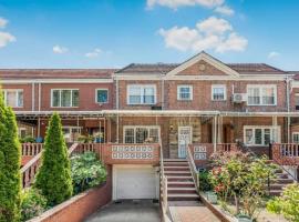 10538 65th Road 森林小丘 Forest Hills, NY