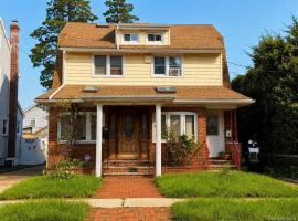 103 E Saint Marks Place 长岛 Valley Stream, NY