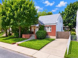 210-05 53rd Avenue 贝塞 Bayside, NY