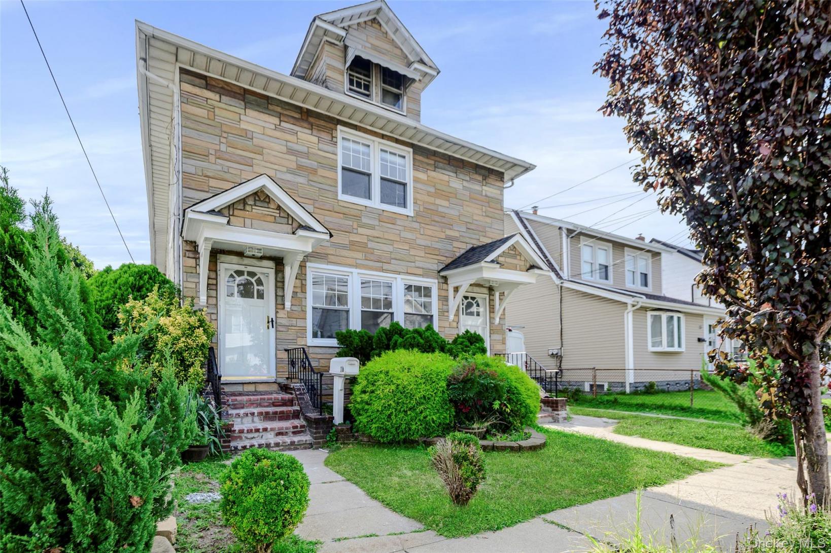 #1 photo, 18 Watkins Street, Lynbrook , NY 11563