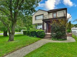 7503 196th Street 新鲜草原 Fresh Meadows, NY