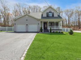 12 Midvale Avenue 东长岛 Port Jefferson Station, NY