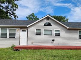 79 Hemlock Drive 东长岛 Mastic Beach, NY