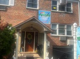8103 31st Avenue #2 艾姆赫斯特 East Elmhurst, NY