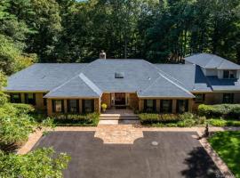 10 Laurel Woods Drive 布鲁克维尔 Upper Brookville, NY
