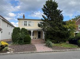 82 Auerbach Lane 长岛 Lawrence, NY