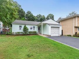 69 Terrace Drive 东长岛 East Northport, NY