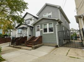 85-11 Sutter Avenue 奥松公园 Ozone Park, NY
