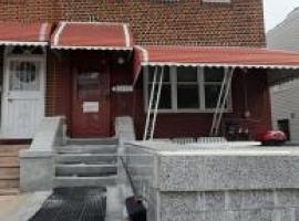 2555 97th Street 艾姆赫斯特 East Elmhurst, NY