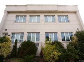 450 E Park Avenue #7 长滩 Long Beach, NY
