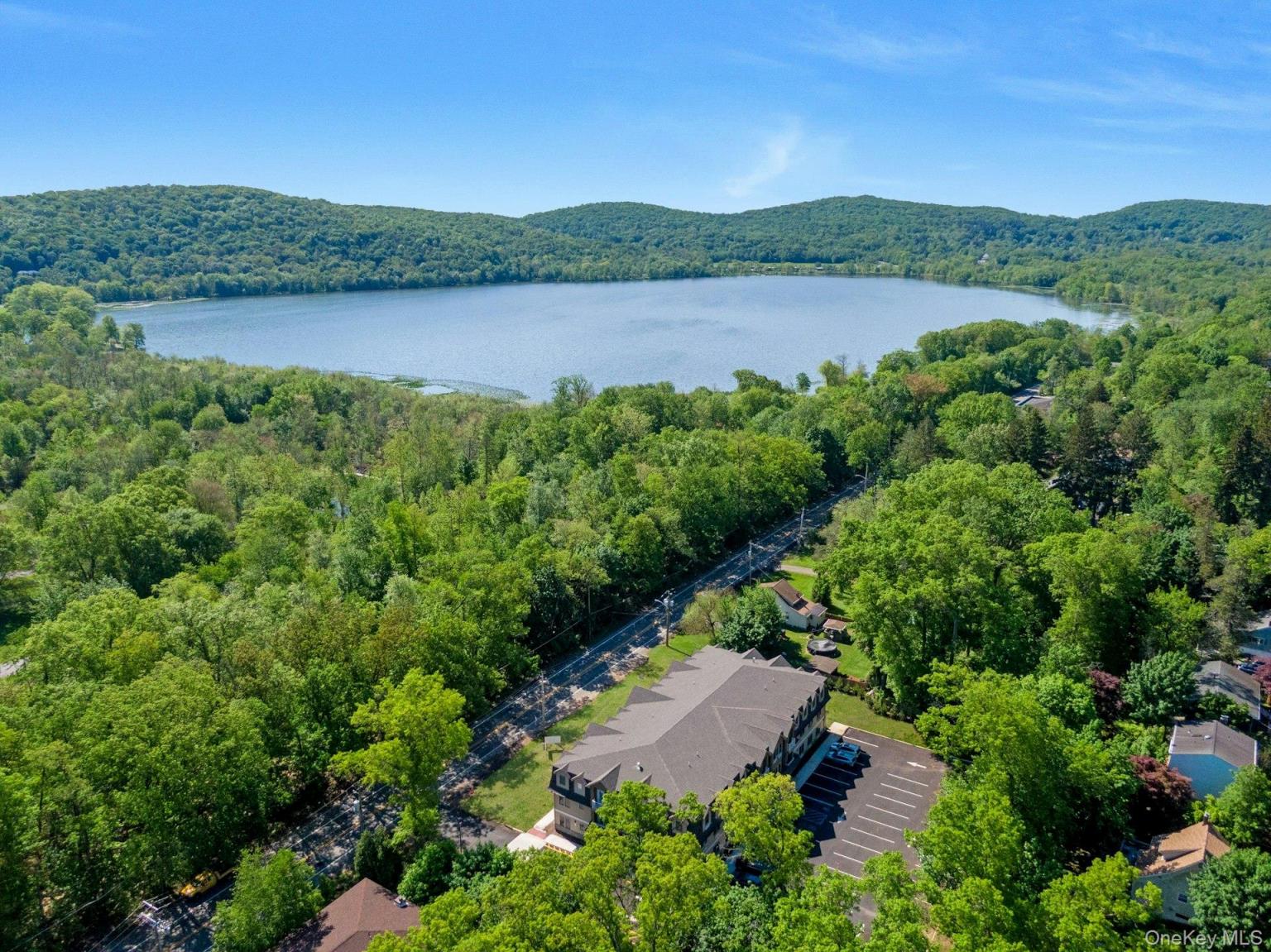 #4 photo, 962 S Route 9W, 纽约州 Congers , NY 10920