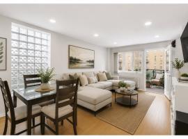 3064 CONEY ISLAND Avenue #403 房源照片 1