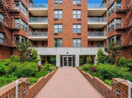 9511 Shore Road #112 房源照片 1