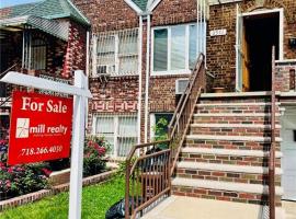 2351 East 26th Street East 房源照片 1