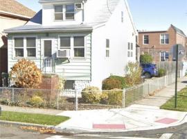 1535 East 98th Street 房源照片 1