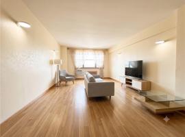 3090 Voorhies Avenue #5H 房源照片 1