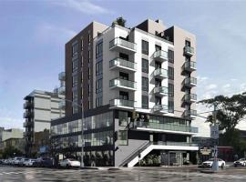 101 Oriental Boulevard #C2 房源照片 1