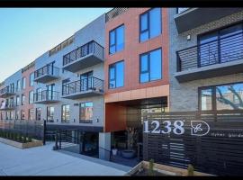 1238 63rd Street #326 房源照片 1