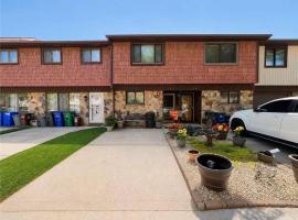 196 Rolling Hill Green 史丹顿岛 Staten Island, NY