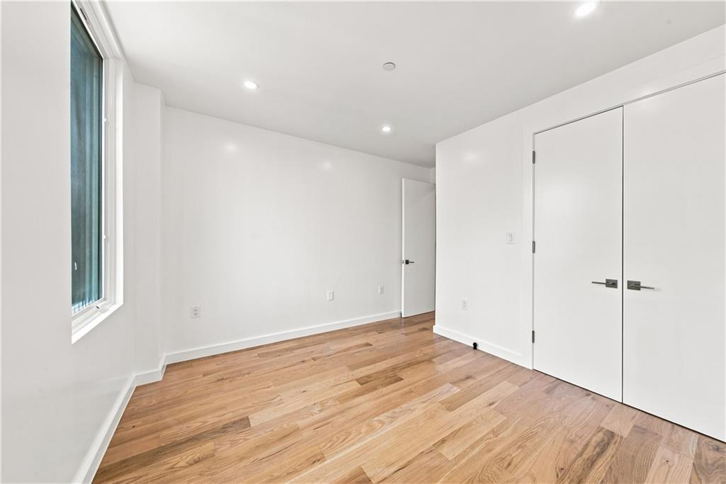 #11 photo, 406 Fenimore Street, 布鲁克林 Lefferts Garden , NY 11225