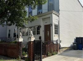 537 Jerome Street 房源照片 1