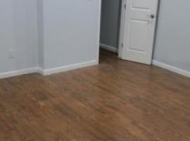 502 Hegeman Avenue #1 房源照片 1